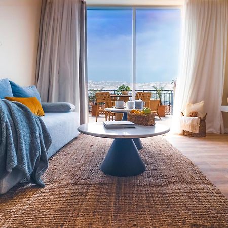 Wellclub - Wellness Family Experience - Seaview Hotel Пафос Екстериор снимка