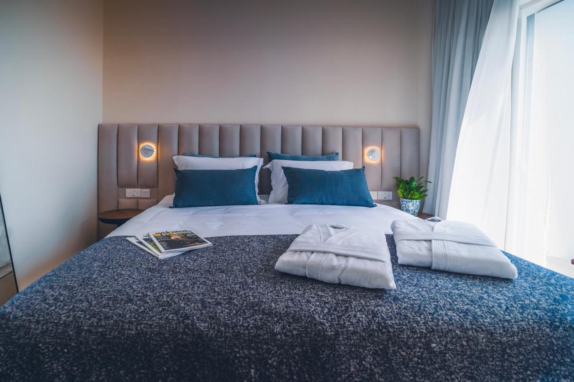 Wellclub - Wellness Family Experience - Seaview Hotel Пафос Екстериор снимка