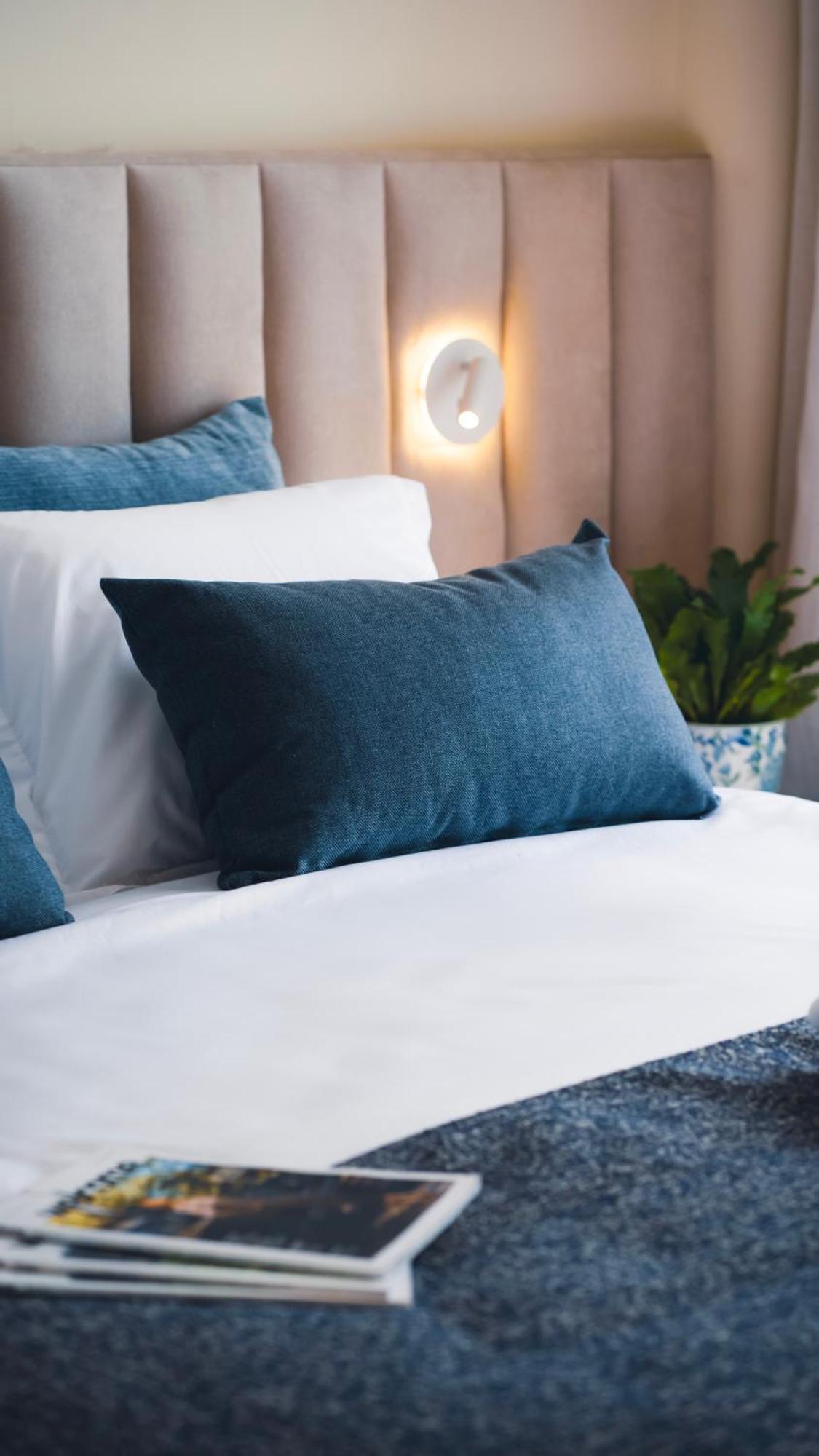 Wellclub - Wellness Family Experience - Seaview Hotel Пафос Екстериор снимка